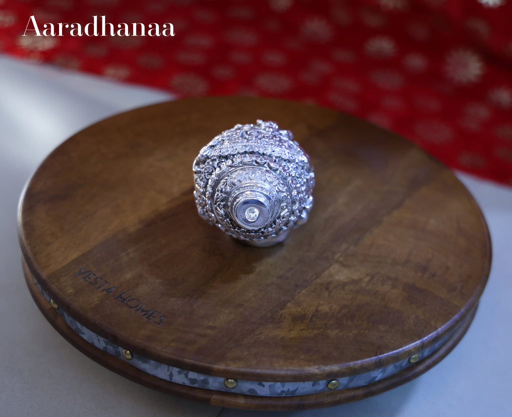 Silver Finish Decorative Shankh (Conch) Idol for Home Temple & Vastu Décor