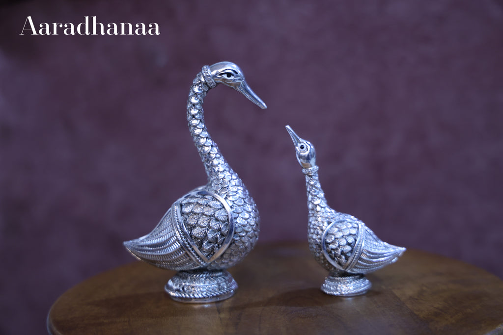 Swan of Serenity – Silver Plated Decor
